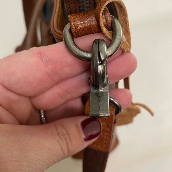 Spikes & Sparrow Leather Bag - Picture 11 of 15